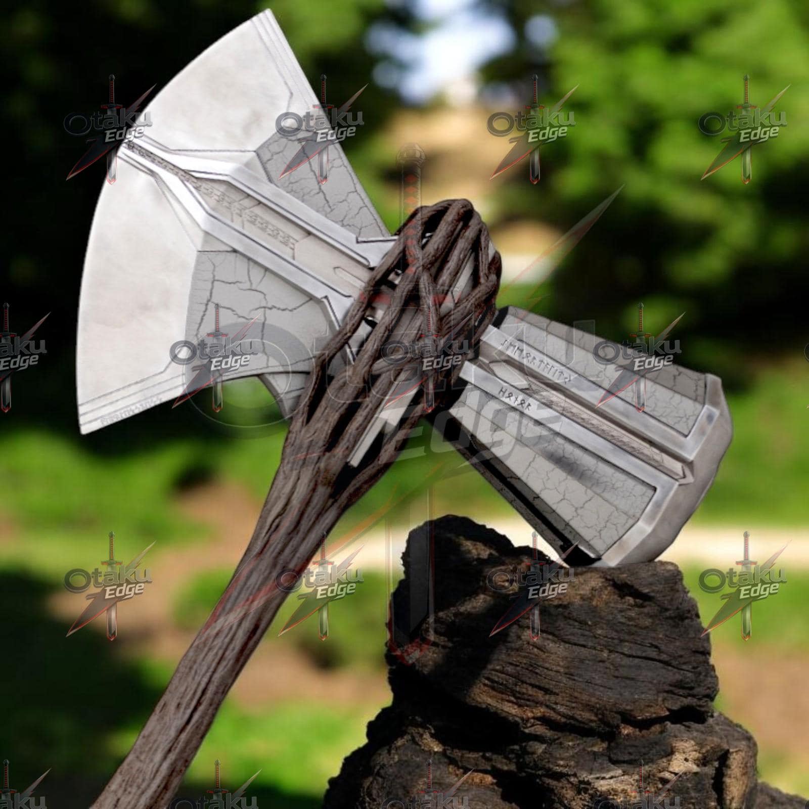 Stormbreaker — Thor Axe (Life-Size Metal Replica)